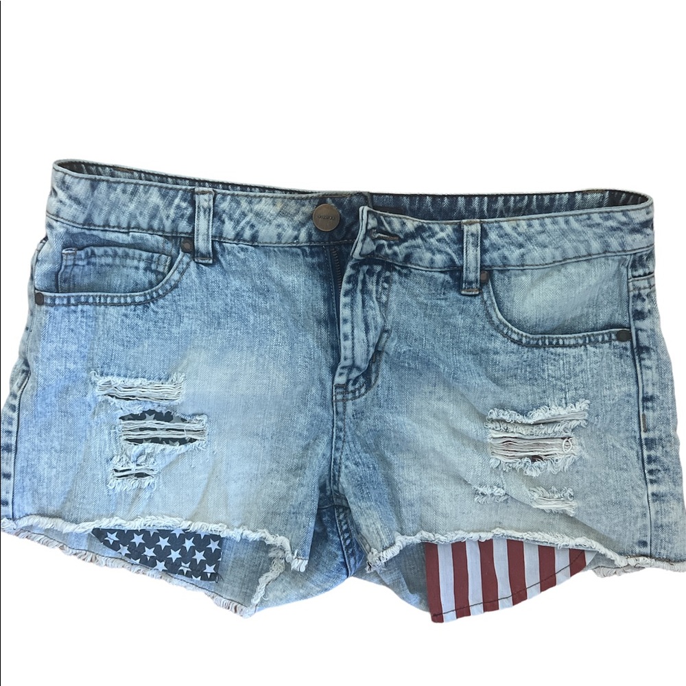 American Flag Pockets USA Ripped Denim Shorts